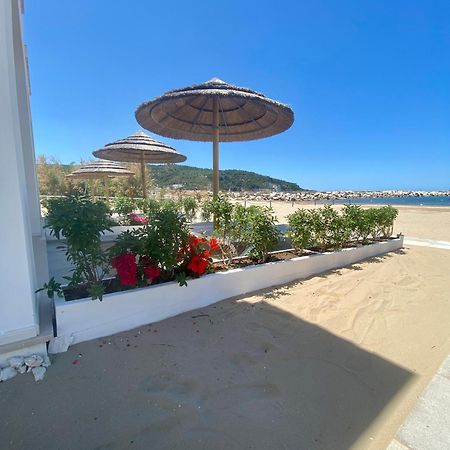 Marina Bay Beach Hotel 페스키치 외부 사진